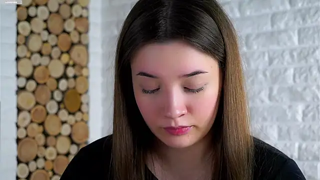 LowOncoming online show from 01/12/26, 02:07