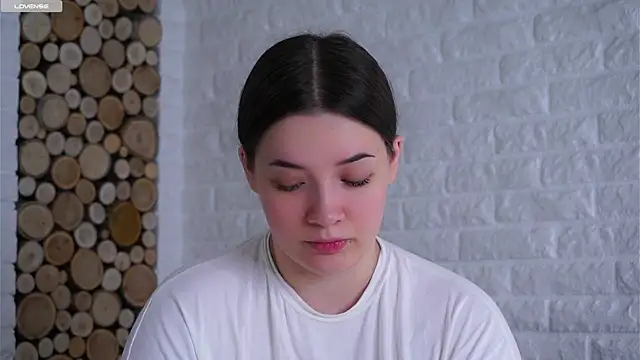 LowOncoming online show from 06/13/26, 02:31