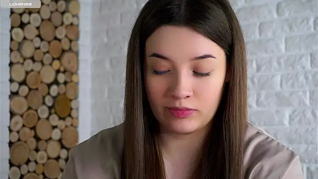 LowOncoming online show from 02/21/26, 02:02