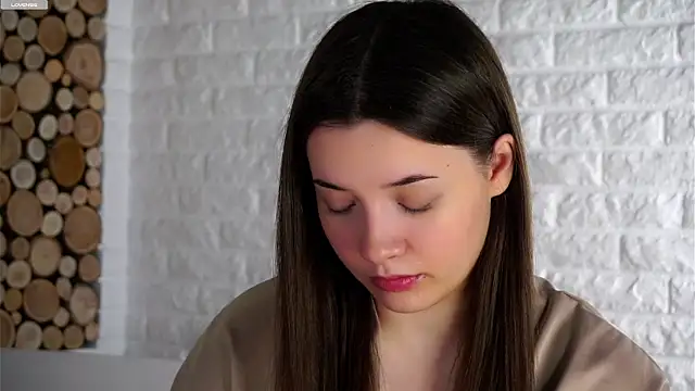 LowOncoming online show from 10/17/25, 01:31