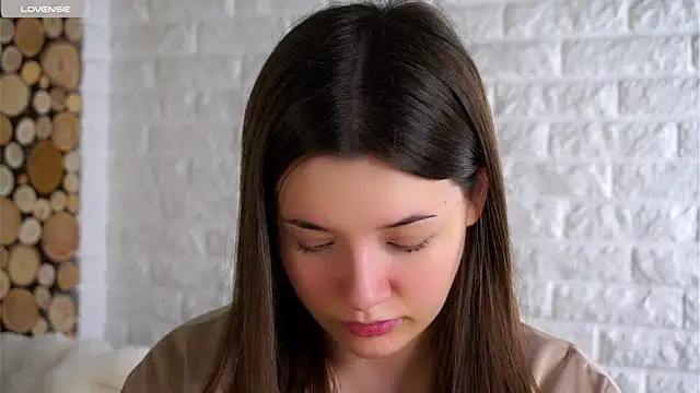 LowOncoming online show from 11/07/25, 02:05