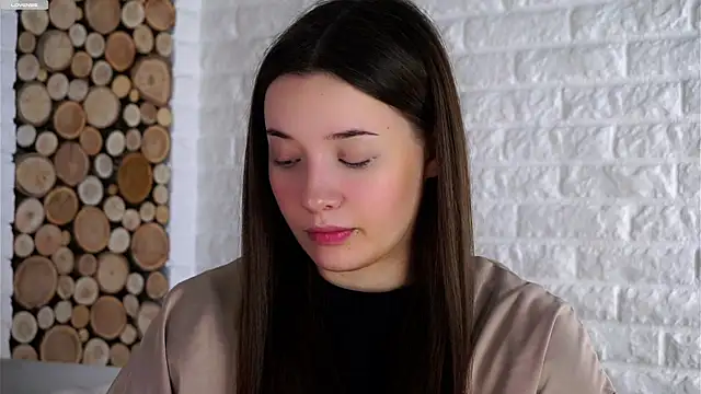 LowOncoming online show from 10/19/25, 03:20