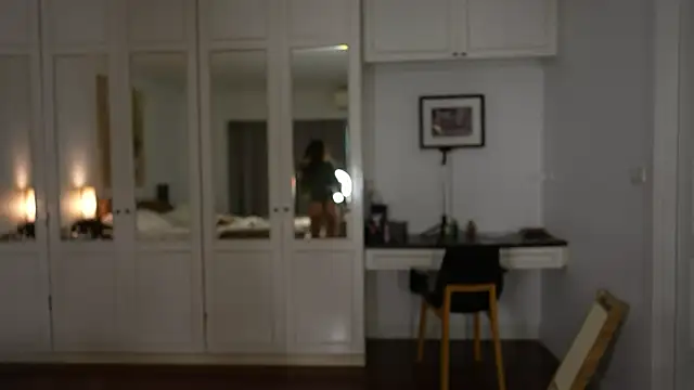 ValerieHill online show from 09/24/25, 02:18