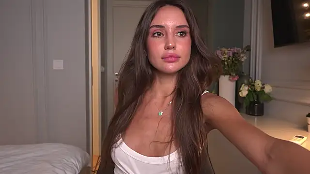 ValerieHill online show from 07/07/26, 07:28