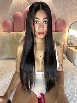  MadiLee  online show from 05/26/26, 02:09