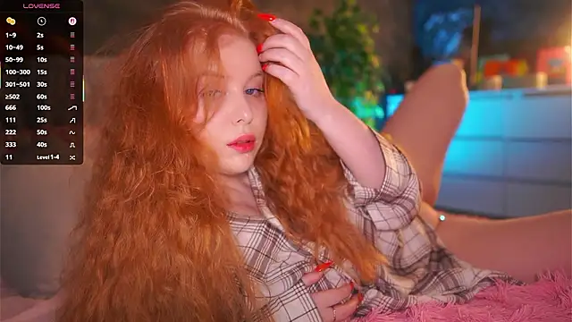 RedHotVixen0 online show from 02/04/26, 01:22