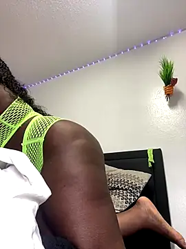 LillShayy online show from 12/03/25, 07:08