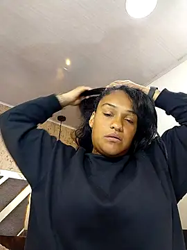 Michelle Brito1 online show from 10/23/25, 10:41