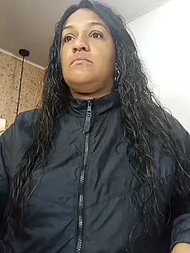 Michelle Brito1 online show from 03/20/25, 12:00