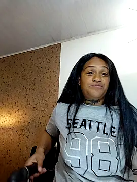 Michelle Brito1 online show from 11/20/25, 06:52