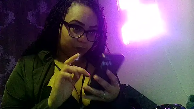 BaddieMelanie online show from 02/09/26, 06:06