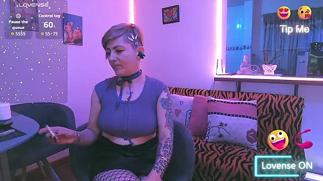 Maria fernandaxxx  online show from 11/15/25, 10:25