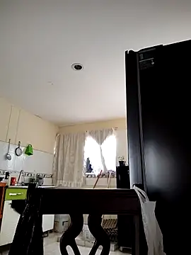  maiahairy  online show from 12/17/25, 12:43