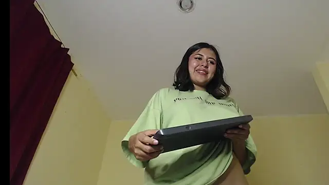  maiahairy  online show from 03/17/25, 02:12