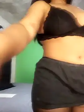 Snapshot of yuliparis chatting on 09/30/25, 07:03 yuliparis online show from 09/30/25, 07:03