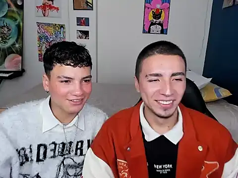 Snapshot of sweet_boys_xx chatting on 02/12/25, 11:51 sweet boys xx online show from 02/12/25, 11:51