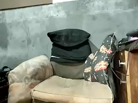 bumbumtatuado online show from 12/23/25, 02:22