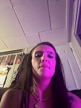 snowrillaxxx online show from 05/11/26, 01:51
