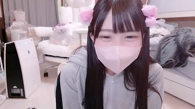 Snapshot of YUNOCHI_nyanko chatting on 12/29/24, 10:34 YUNOCHI nyanko online show from 12/29/24, 10:34