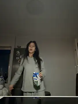 SOFIASWEETSECRETT online show from 02/15/26, 02:45