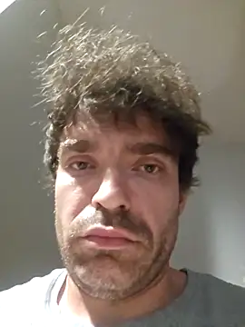 Snapshot of StupidCliff7 chatting on 09/09/25, 09:41 StupidCliff7 online show from 09/09/25, 09:41