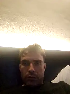 Snapshot of StupidCliff7 chatting on 10/06/25, 03:40 StupidCliff7 online show from 10/06/25, 03:40