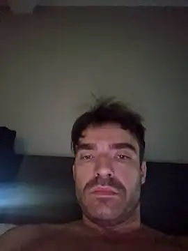 Snapshot of StupidCliff7 chatting on 10/12/25, 07:04 StupidCliff7 online show from 10/12/25, 07:04