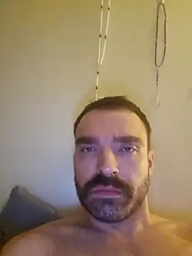 Snapshot of StupidCliff7 chatting on 11/14/25, 06:33 StupidCliff7 online show from 11/14/25, 06:33