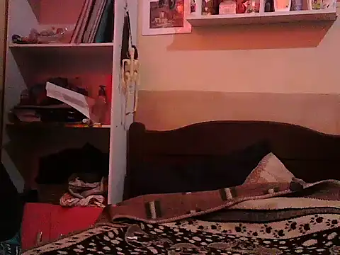 Lissa Fabrizzio online show from 10/22/25, 03:06