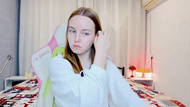 Wild  flowers online show from 11/29/25, 08:31