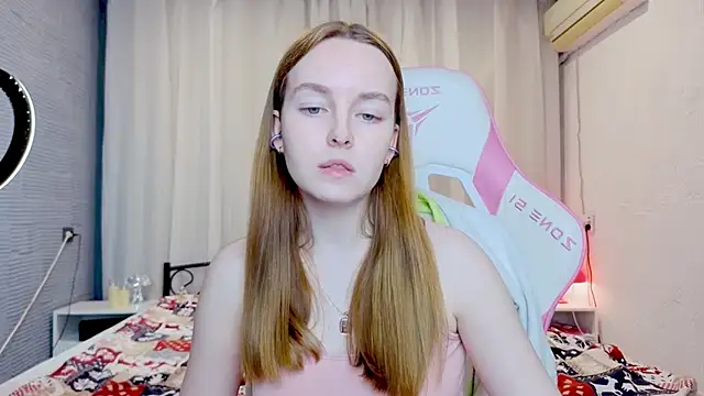 Wild  flowers online show from 12/05/25, 06:17