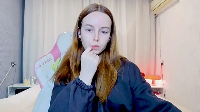 Wild  flowers online show from 11/30/25, 04:52