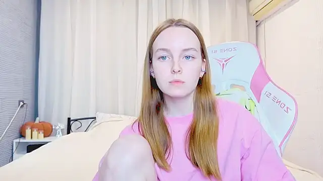 Wild  flowers online show from 11/22/25, 08:08