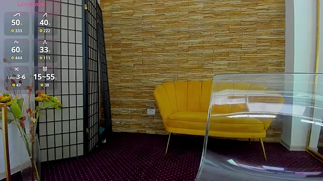 AishaRouhi online show from 10/28/25, 04:46