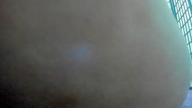 AishaRouhi online show from 03/23/26, 04:34