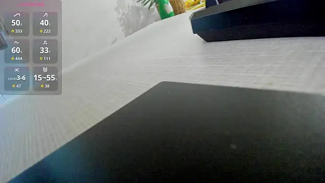 AishaRouhi online show from 10/24/25, 04:00