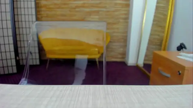 AishaRouhi online show from 11/02/25, 05:12