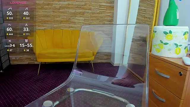 AishaRouhi online show from 10/05/25, 04:14