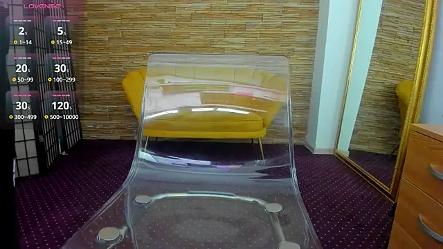 AishaRouhi online show from 10/04/25, 05:42