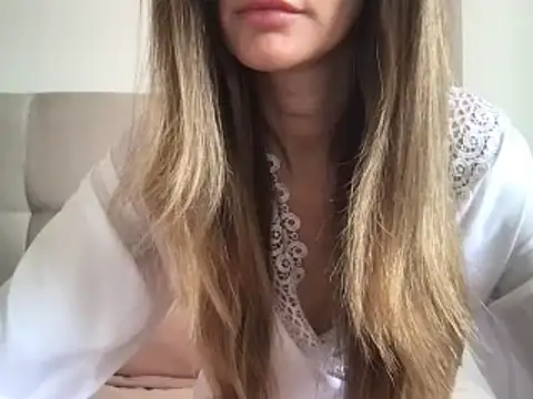 paolajonez online show from 02/21/25, 05:09