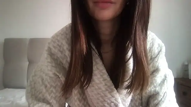 paolajonez online show from 11/02/25, 01:49