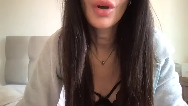 paolajonez online show from 03/14/26, 12:33