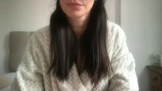 paolajonez online show from 02/02/26, 05:23