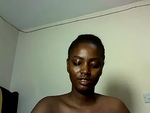 Snapshot of nanaswee chatting on 06/12/26, 04:16 nanaswee online show from 06/12/26, 04:16