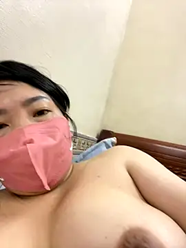 Hachi Sweetbabie  online show from 10/08/25, 11:38