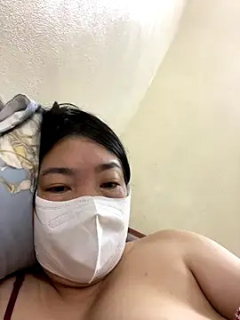 Hachi Sweetbabie  online show from 11/20/25, 11:58