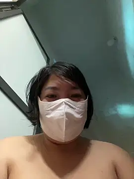 Snapshot of Hachi_Sweetbabie_ chatting on 06/16/26, 10:59 Hachi Sweetbabie online show from 06/16/26, 10:59