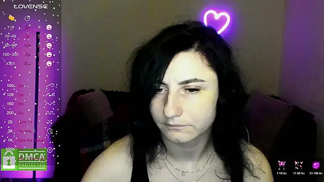 Muse kitty jenia online show from 11/26/25, 06:30