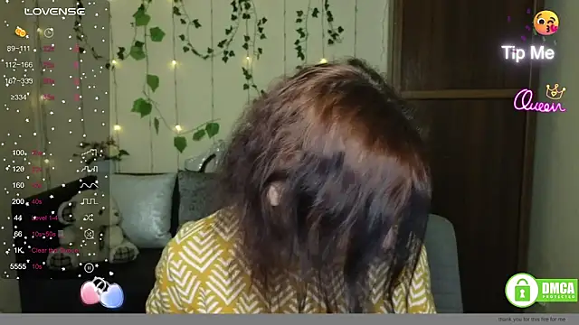 Muse kitty jenia online show from 04/30/26, 05:31