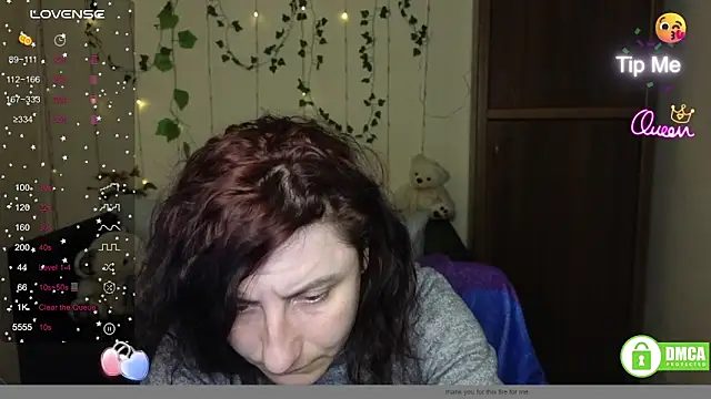 Muse kitty jenia online show from 04/14/26, 05:29